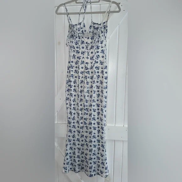 White and Floral Blue Maxi Dress - Picture 2 of 2